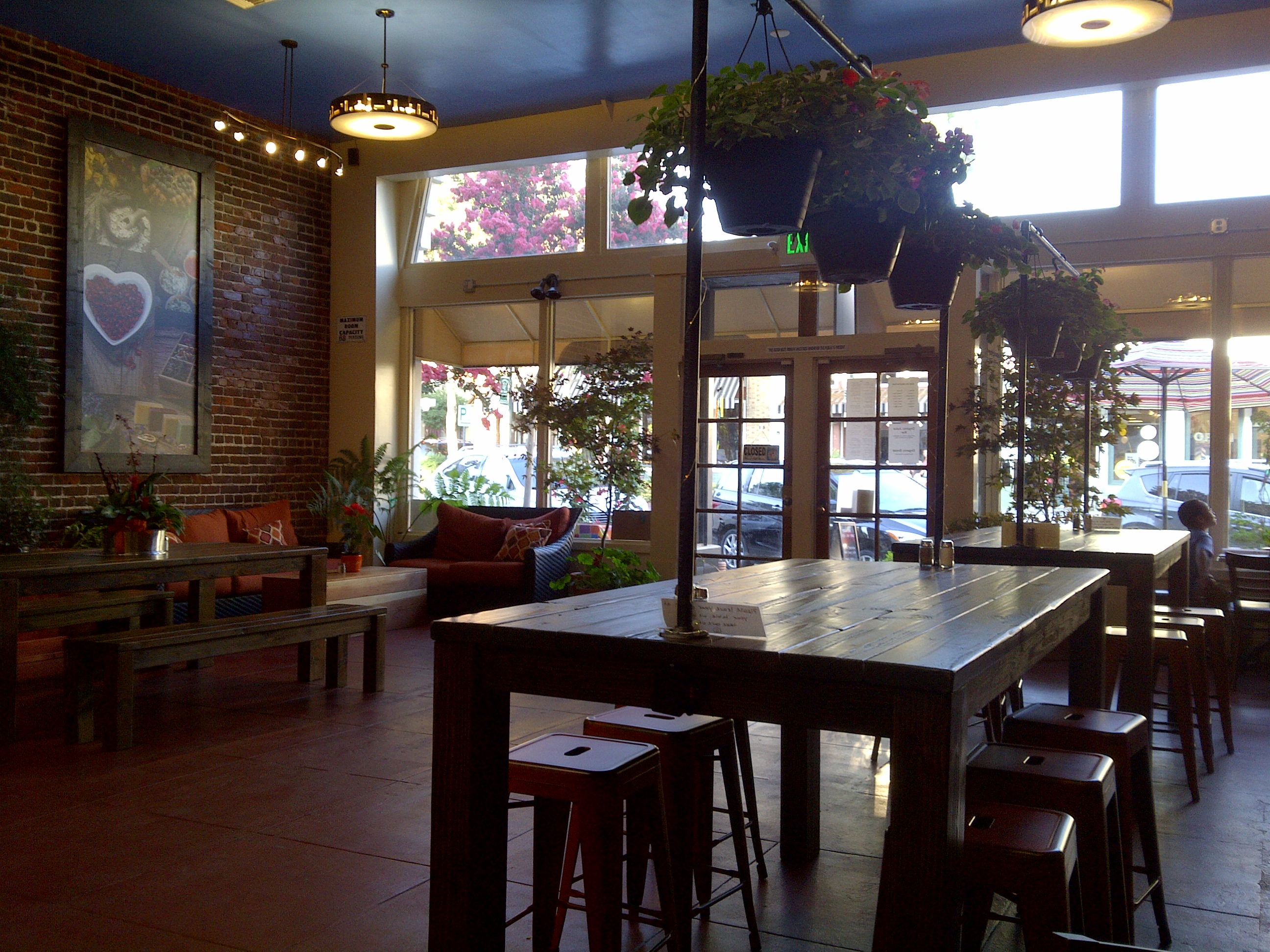 Up the Standard’s Review for Myrtle Tree Garden Café & Market in Monrovia, CA